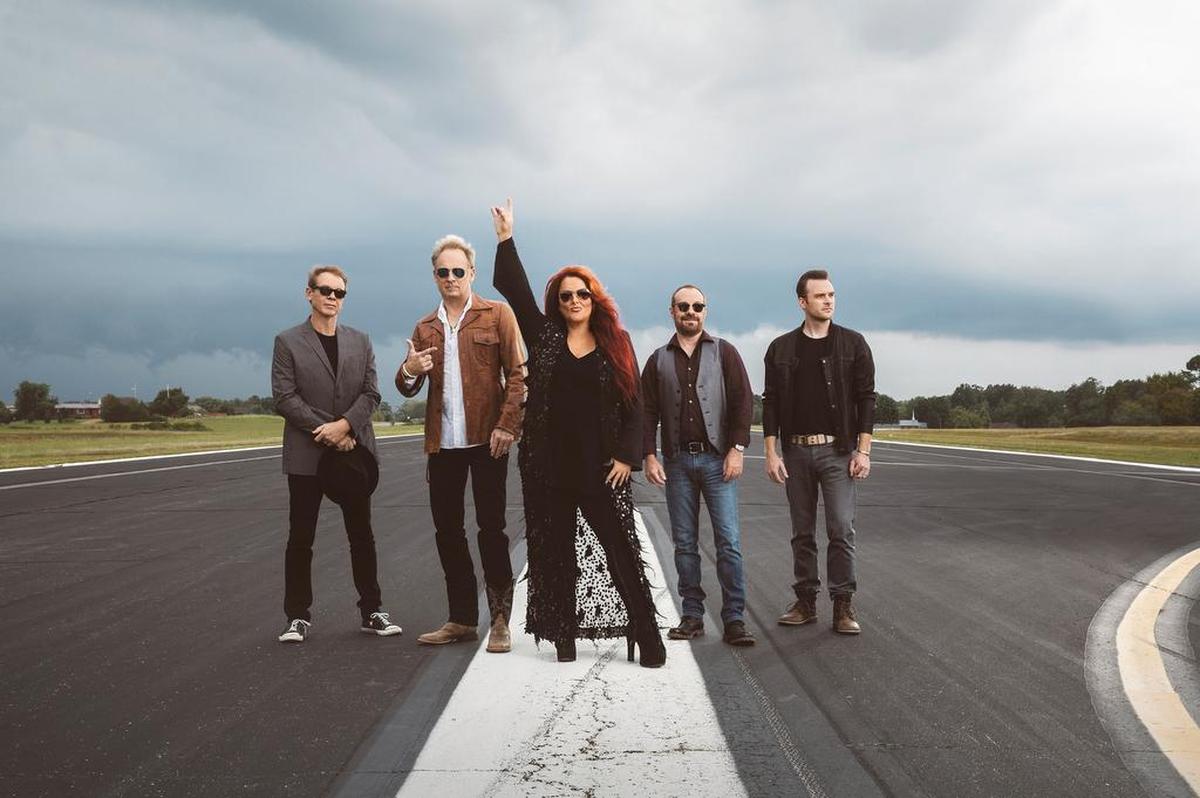 Wynonna & The Big Noise will perform at the Fourth of July festival in Palmetto.