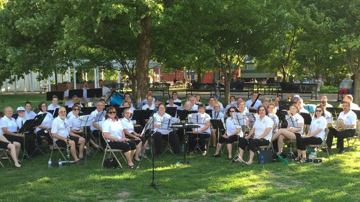 The Bellefonte Community Band will perform with the Central Pennsylvania Community Band on Sunday.