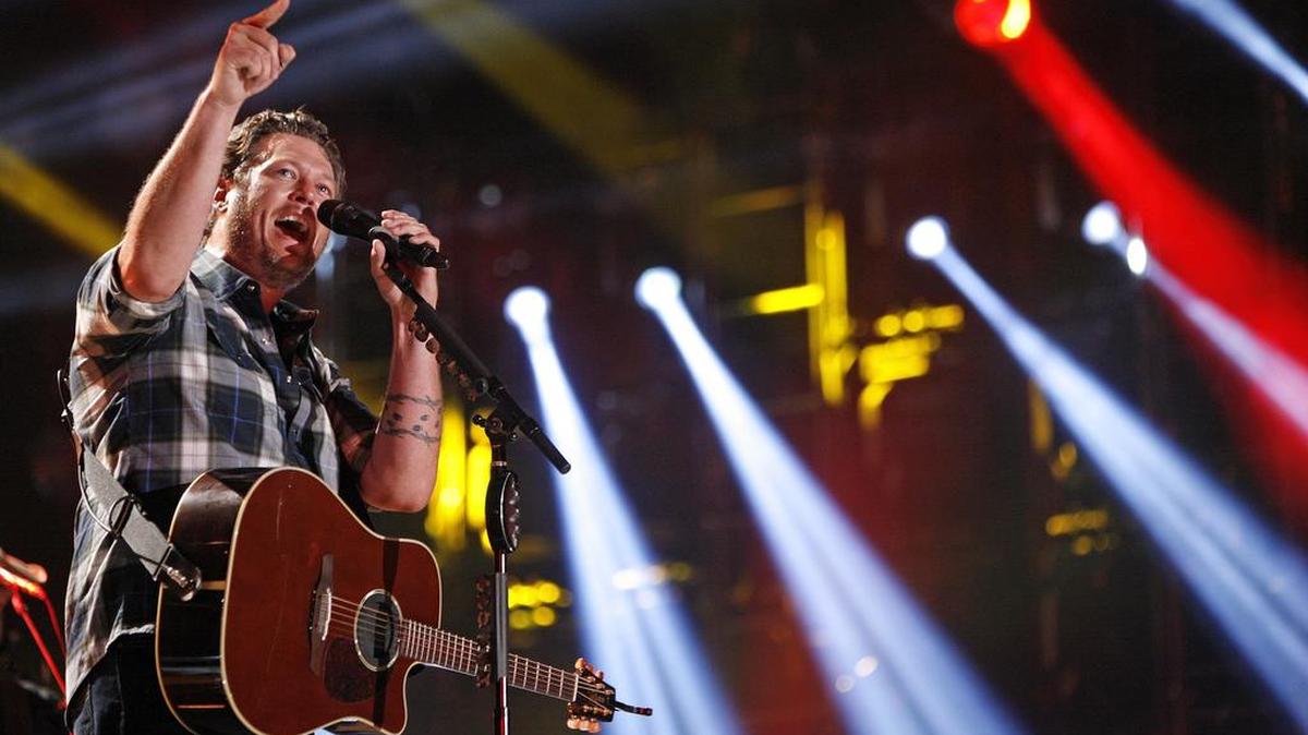 Blake Shelton will perform Saturday during Happy Valley Jam.