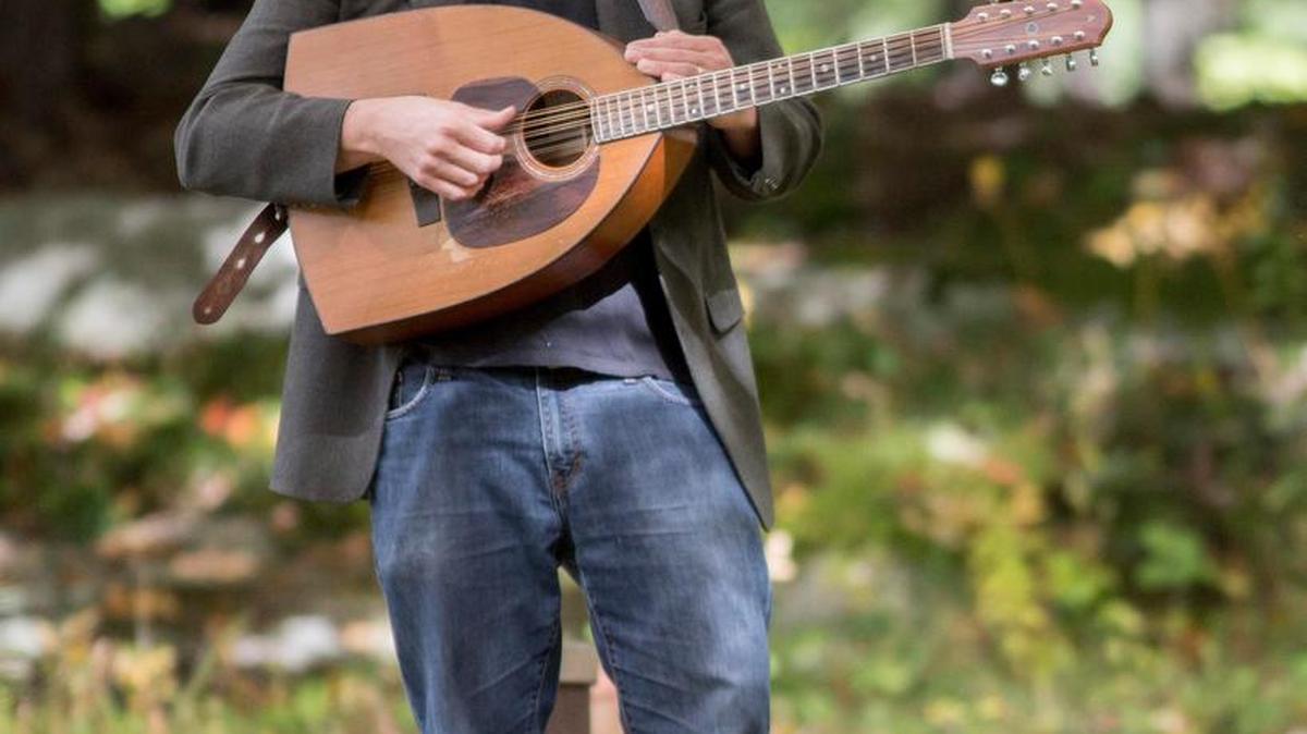 Jud Caswell will perform at Lemont’s Center for Well Being, as part of the Acoustic Brew Concerts series.