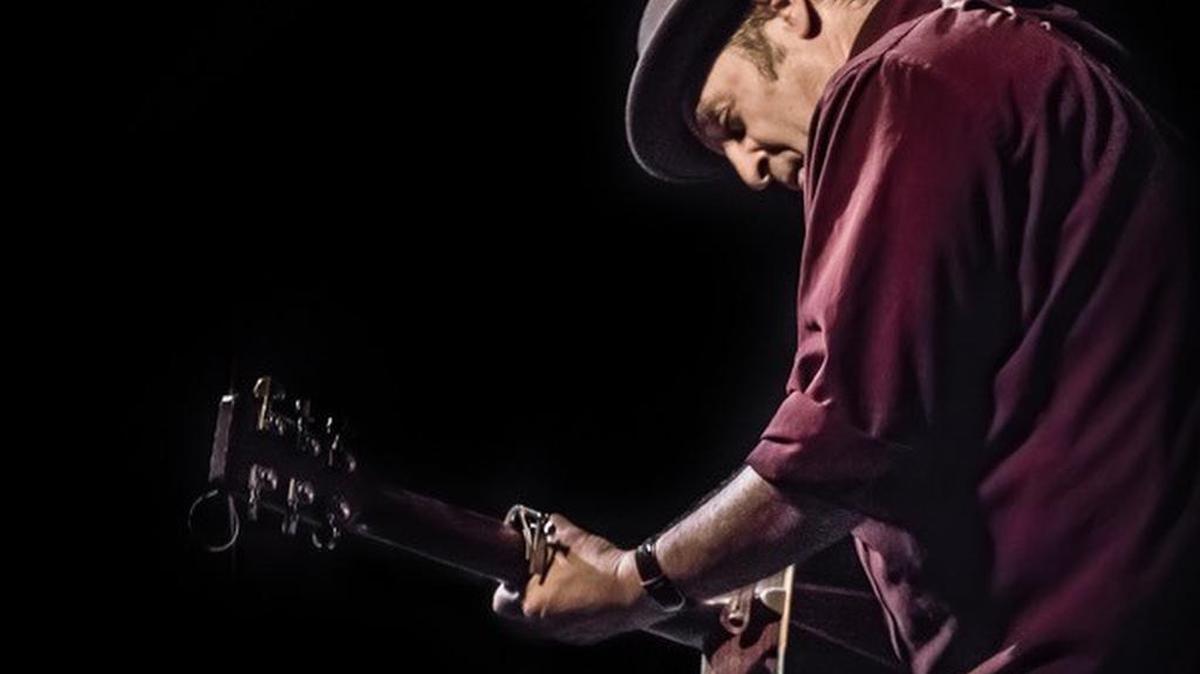 Greg Trooper will perform on Friday as part of the Untangled Strings Concert Series at the Unitarian Universalist Fellowship of Centre County.