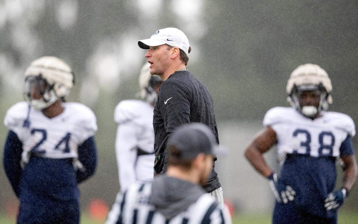Penn State offensive coordinator Mike Yurcich yells to his players during practice for the Rose Bowl on Friday, Dec. 30, 2022 at Dignity Health Sports Park.