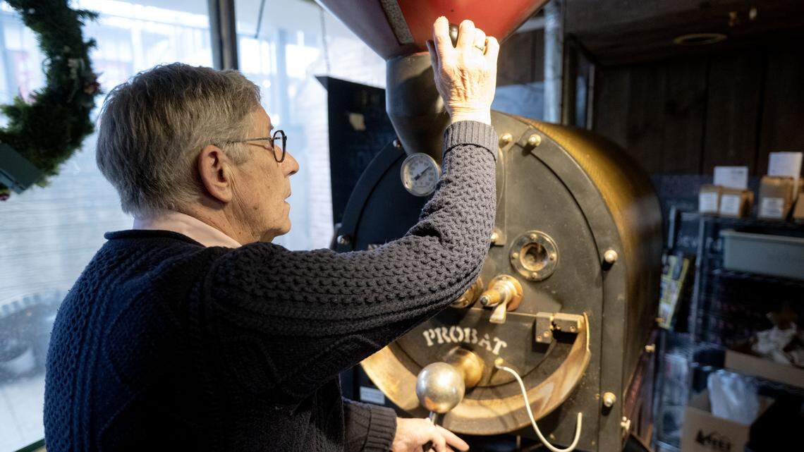 How downtown State College’s ‘coffee pub’ has adapted, become a local tradition