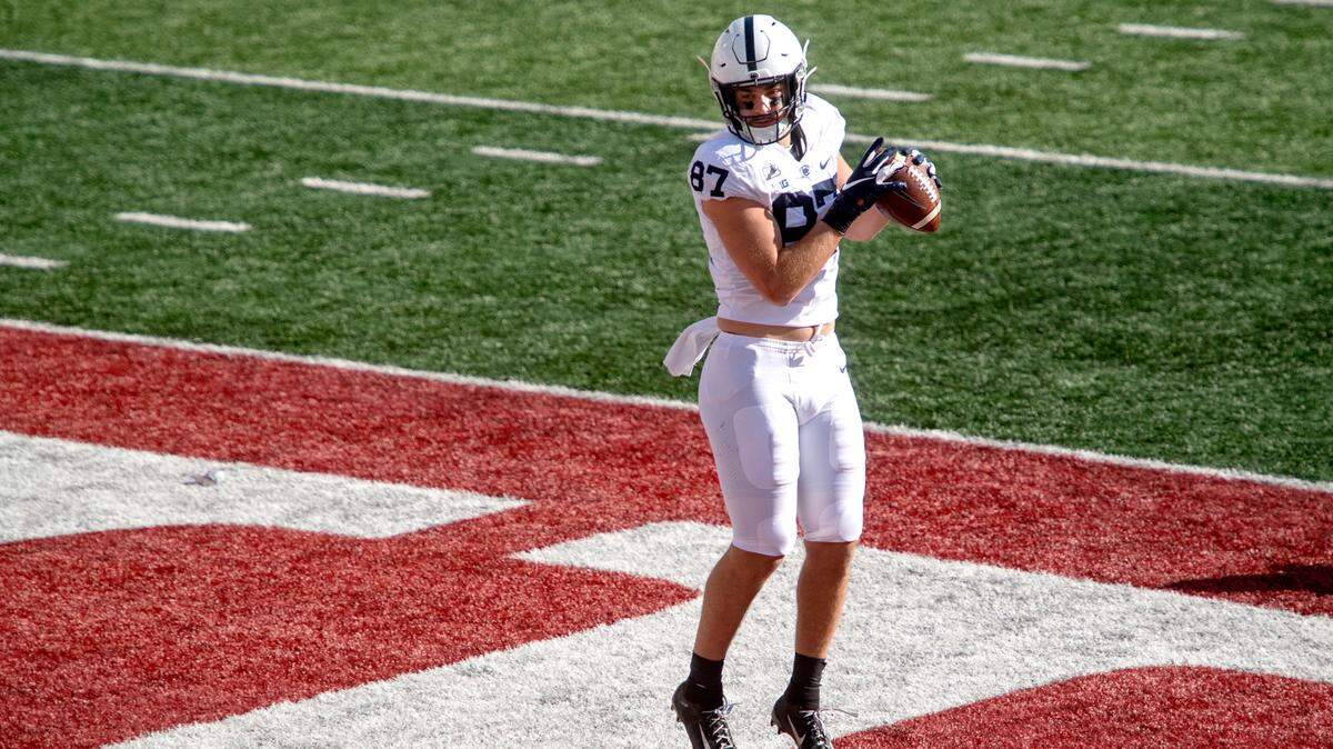 Penn State tight end Pat Freiermuth makes a catch in the end zone for the first touchdown of the season in the game against Indiana on Saturday, Oct. 24, 2020 at Memorial Stadium.