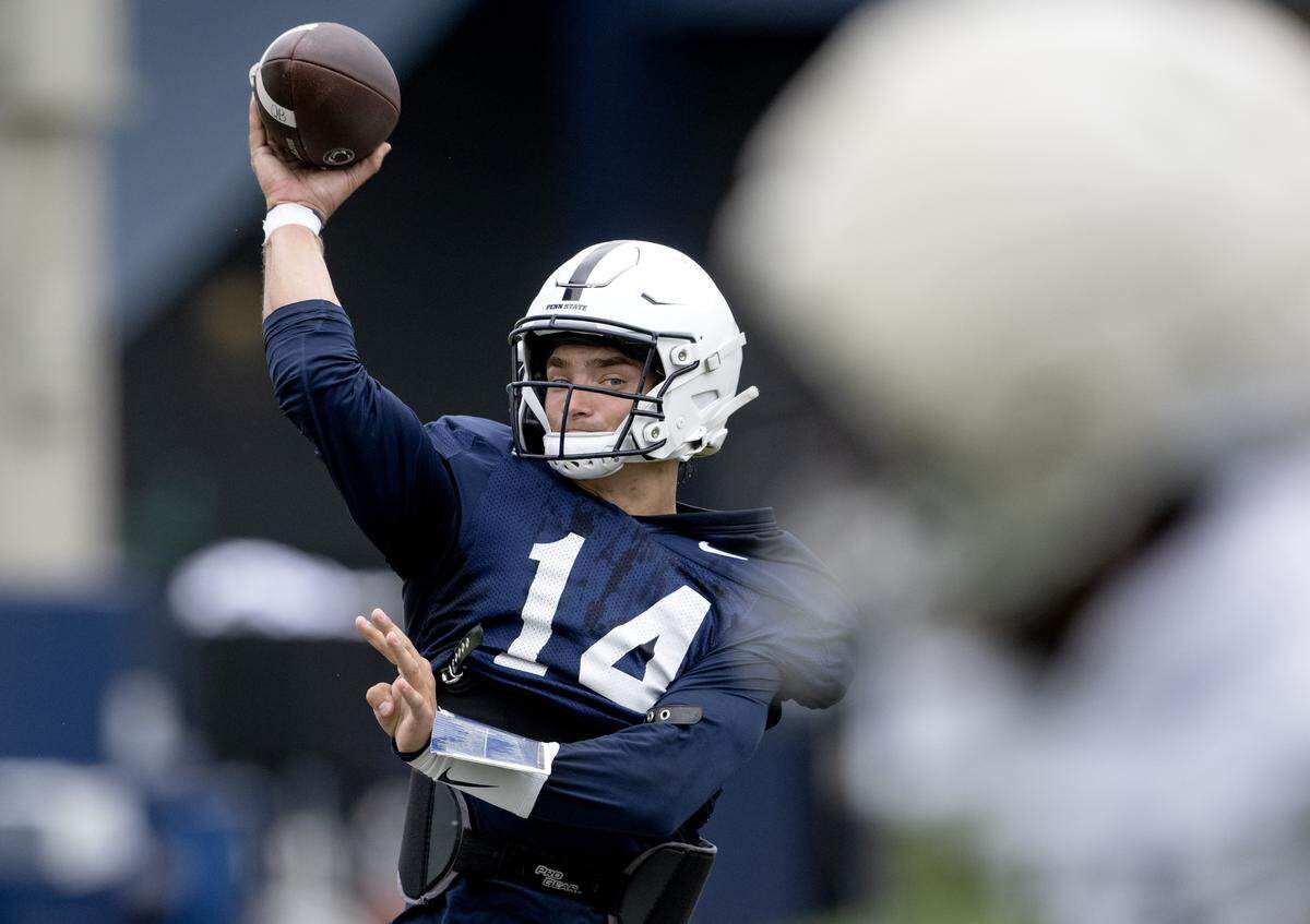 Penn State quarterback Jaxon Smolik makes a pass during practice on Tuesday, Aug. 19, 2025.  