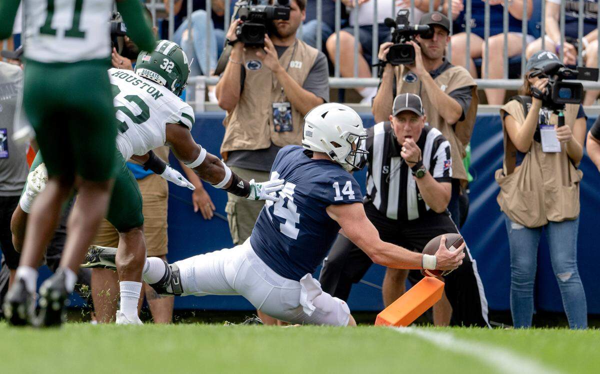 Penn State quarterback Sean Clifford reaches for the end zone but was called out before crossing the line during the game against Ohio on Saturday, Sept. 10, 2022.
