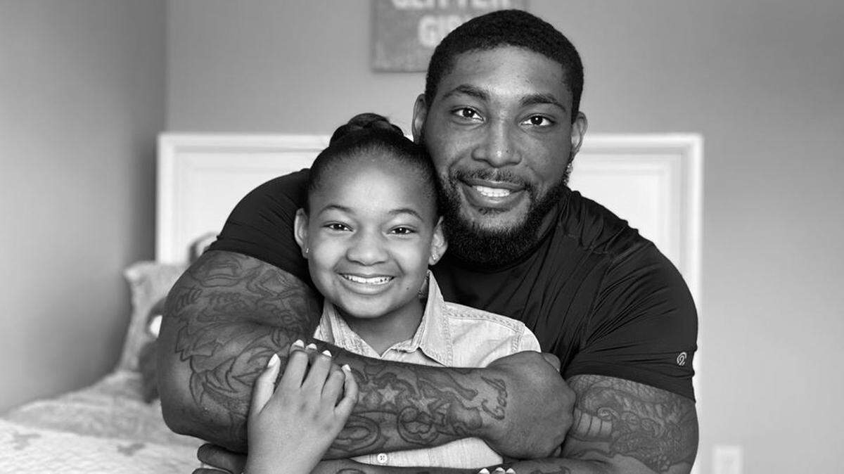 Former Penn State and Cincinnati Bengals football player Devon Still and his daughter Leah are helping to promote a series of children’s books called “Zara Takes Off” to help children and parents who are going through neuroblastoma treatments.