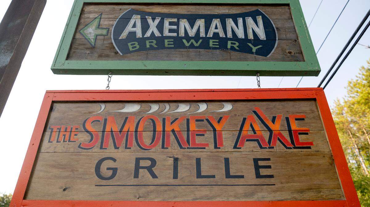 The Smokey Axe Grille closed its location inside Axemann Brewery.