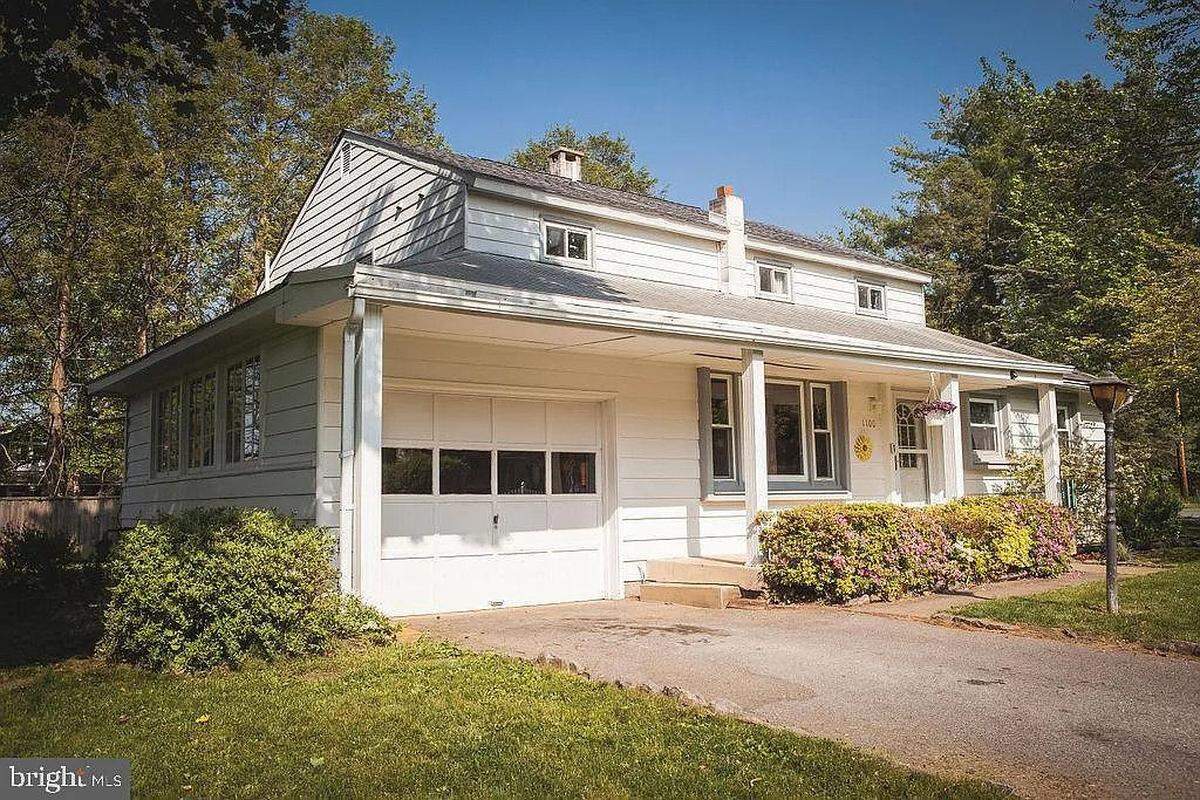 A front-facing view of the property at 1100 Houserville Road in State College. Photo shared with permission from home’s listing agents, Cheryl Gigante and Suzy Weibel of Kissinger Bigatel & Brower Realtors.