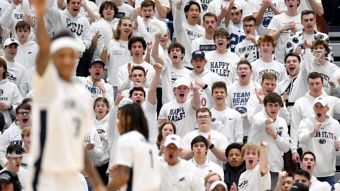 Rec Hall crowd gives Penn State men’s basketball energy boost toward upset win over Illinois