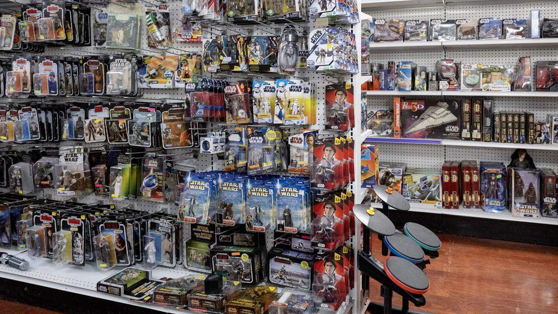 ‘A new beginning.’ Longtime Bellefonte area toy vendors open new shop