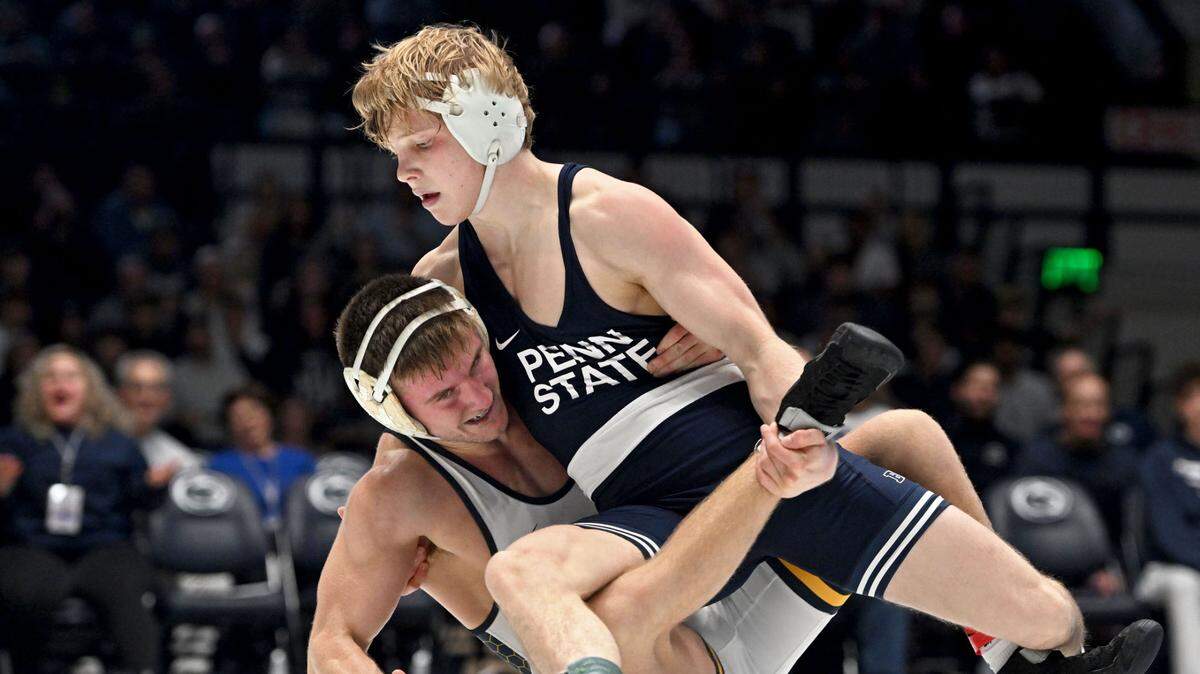 Penn State’s Braeden Davis controls Kyle Waterman in the 133-pound bout of the match on Sunday, Nov. 17, 2024 at Rec Hall. Davis won by decision 7-5.
