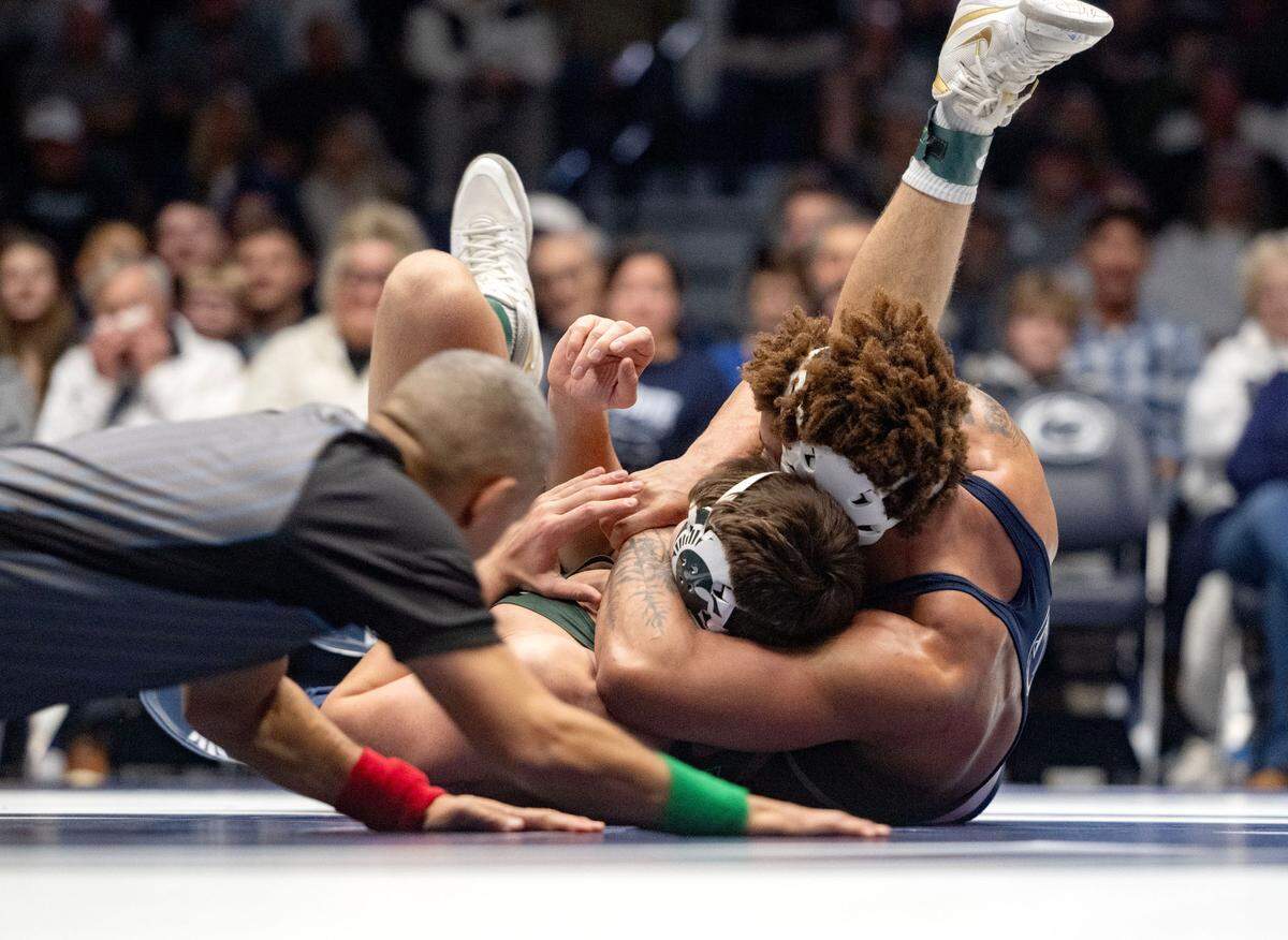 Penn State’s Greg Kerkvliet pins Michigan State’s Max Vanadia in the 285 lb bout of the match on Friday, Jan. 10, 2025 in Rec Hall.