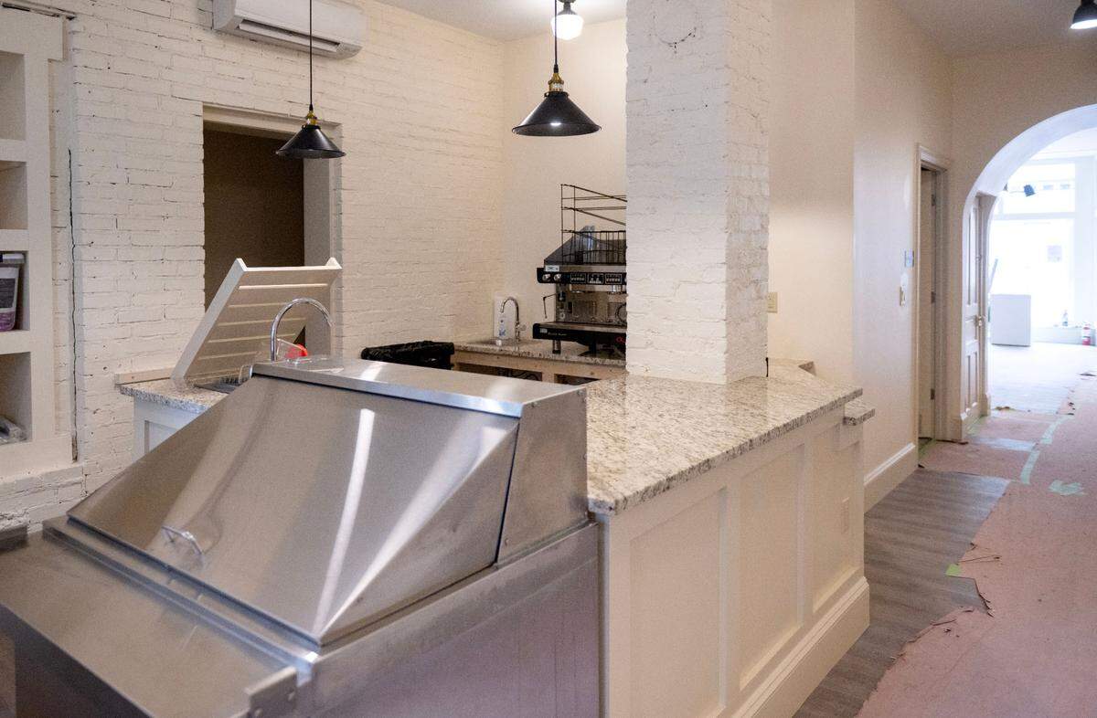 The drink counter at Shaky Hands Coffee Shop at 106 W. Bishop St. on Wednesday, March 19, 2025.