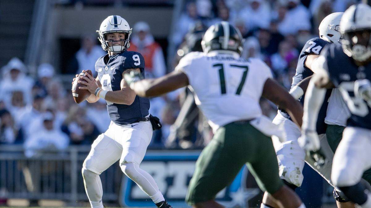 Penn State quarterback Trace McSorley looks to make a pass during the game against Michigan State on Saturday, Oct. 13, 2018.  
