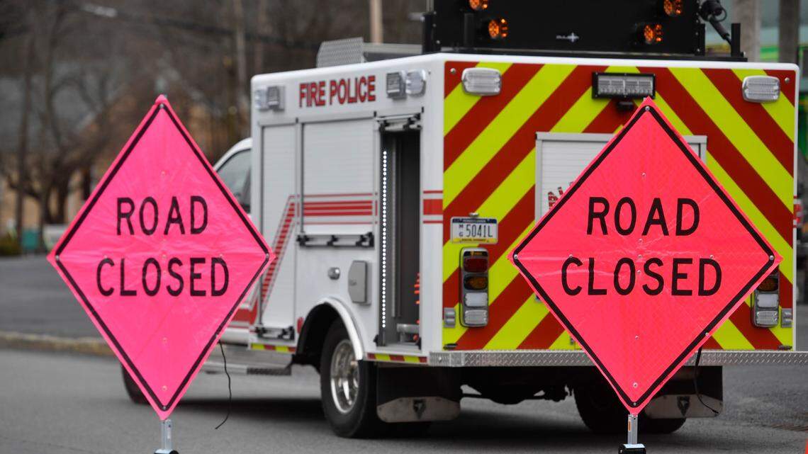 2 dead, 2 others injured after three-vehicle crash in Worth Township, state police say