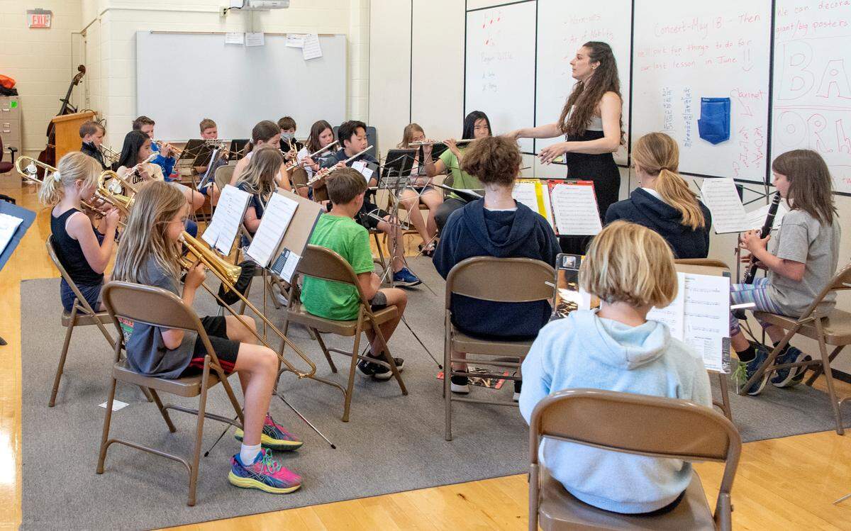 Carolyn Triozzi leads band rehearsal at at Ferguson Township Elementary School on Wednesday, May 11, 2022.