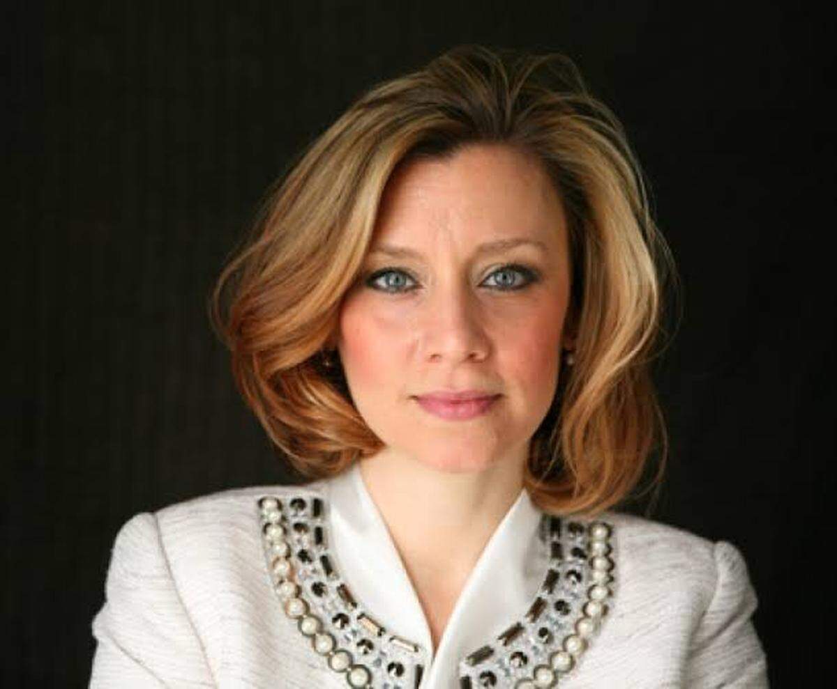 Democratic treasurer candidate Erin McClelland