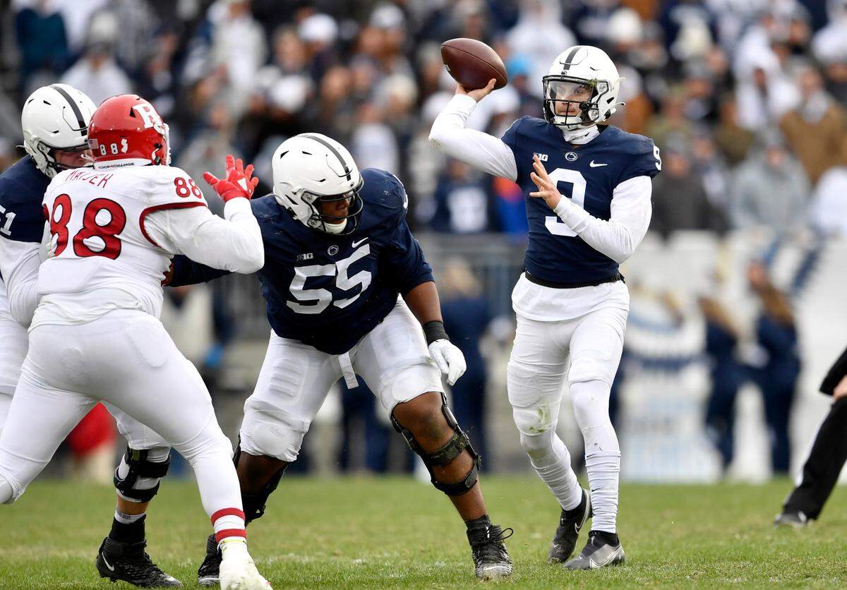 Penn State quarterback Christian Veilleux makes a pass during the game against Rutgers on Saturday, Nov. 20, 2021.