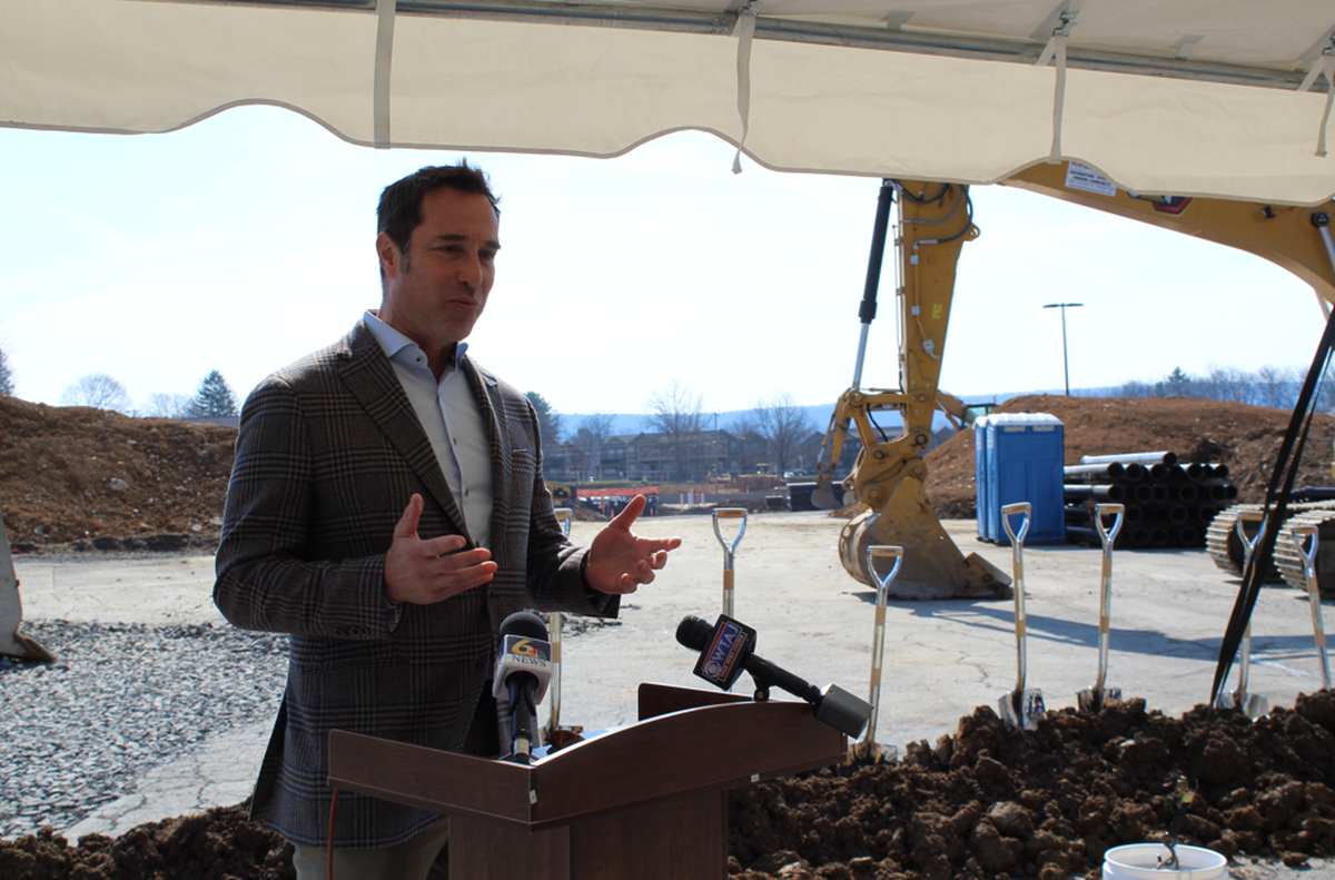 State College Mayor Ezra Nanes speaks at The Retreat at Westerly’s groundbreaking event Thursday.