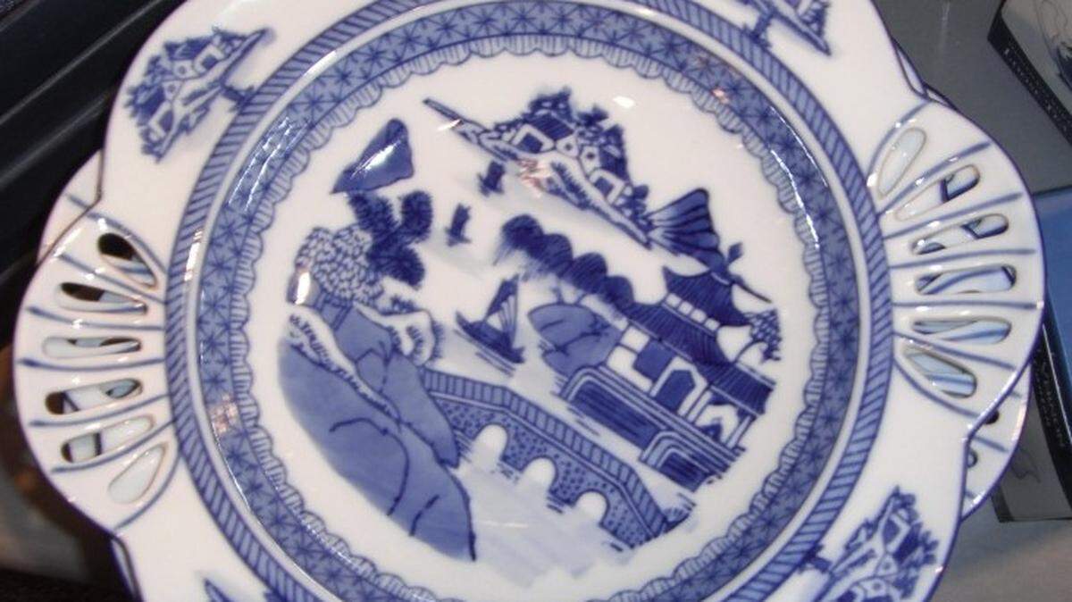 Cantonware pattern from the collection of President George and Martha Washington; on view at historic Mount Vernon in Mount Vernon, Virginia, near Washington, DC.
