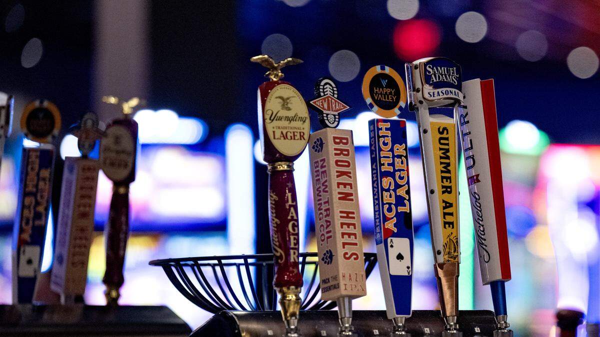 Check out the winner of out best bar in Columbia poll.
