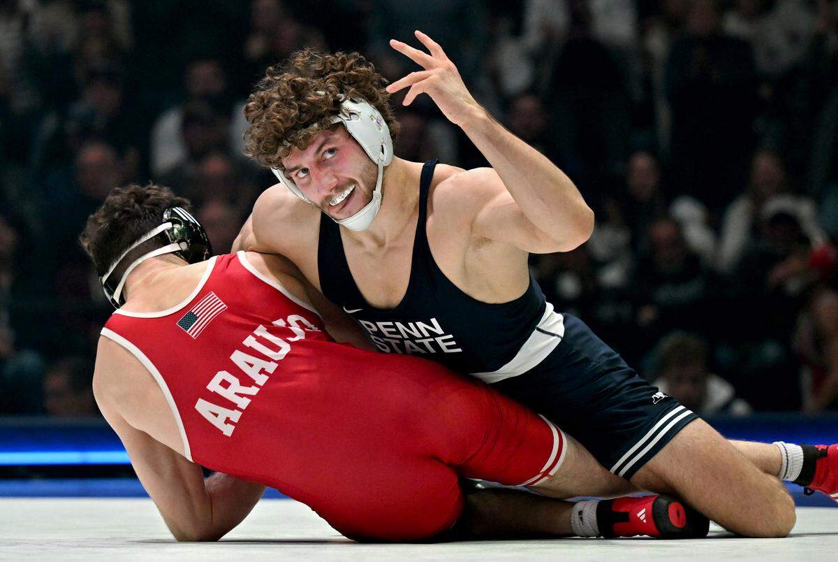 Penn State’s Mitchell Mesenbrink starts to celebrate his win as he controls Nebraska’s LJ Araujo in the 165 lb bout of the match on Friday, Jan. 30, 2026.