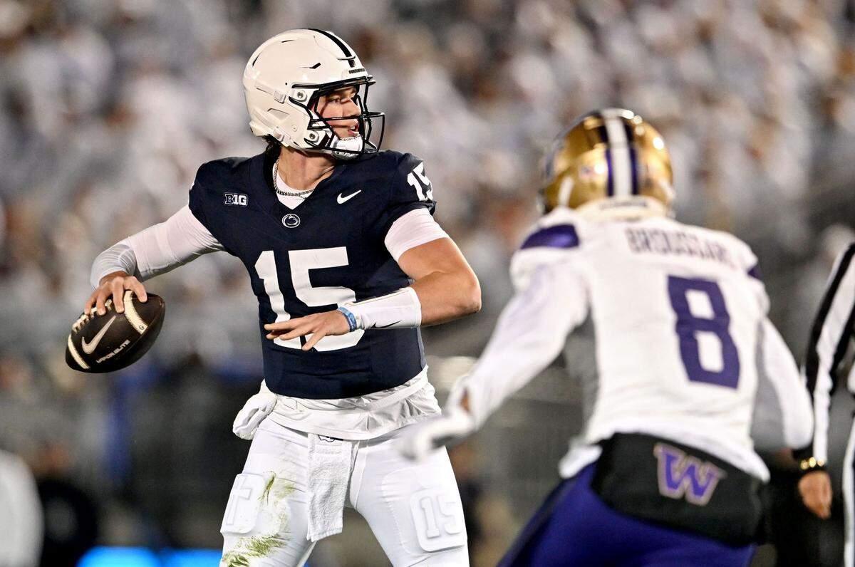 Penn State quarterback Drew Allar makes a pass during the game against Washington on Saturday, Nov. 9, 2024.