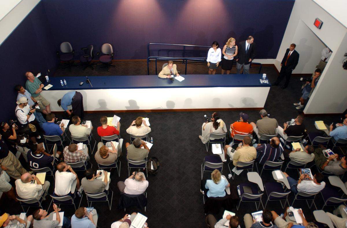 Penn State Associate Athletic Director Jeff Nelson during 2002 football media day.