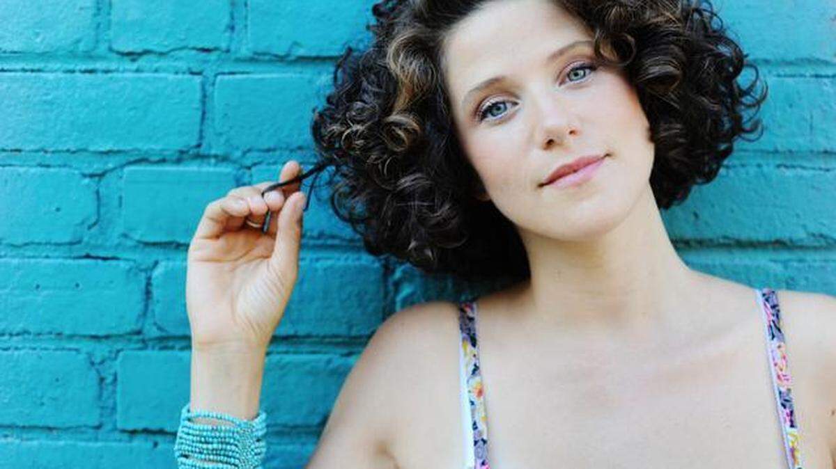 French vocalist Cyrille Aimee will make her Center for the Performing Arts debut on Feb. 12.
