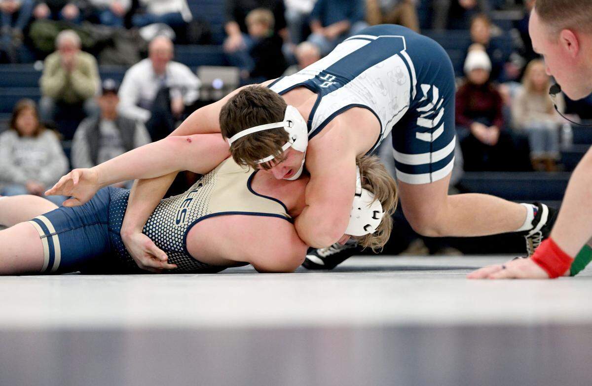 Philipsburg-Osceola’s Colton Chapman controls Bald Eagle Area’s Brody Gardner in the 172 lb bout during the match on Tuesday, Jan. 7, 2025. Chapman won by fall at 2:53.