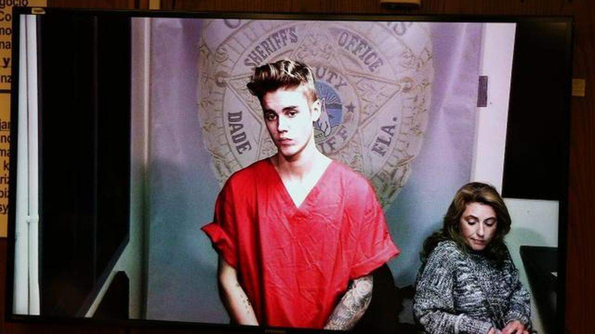APTOPIX Justin Bieber Arrest