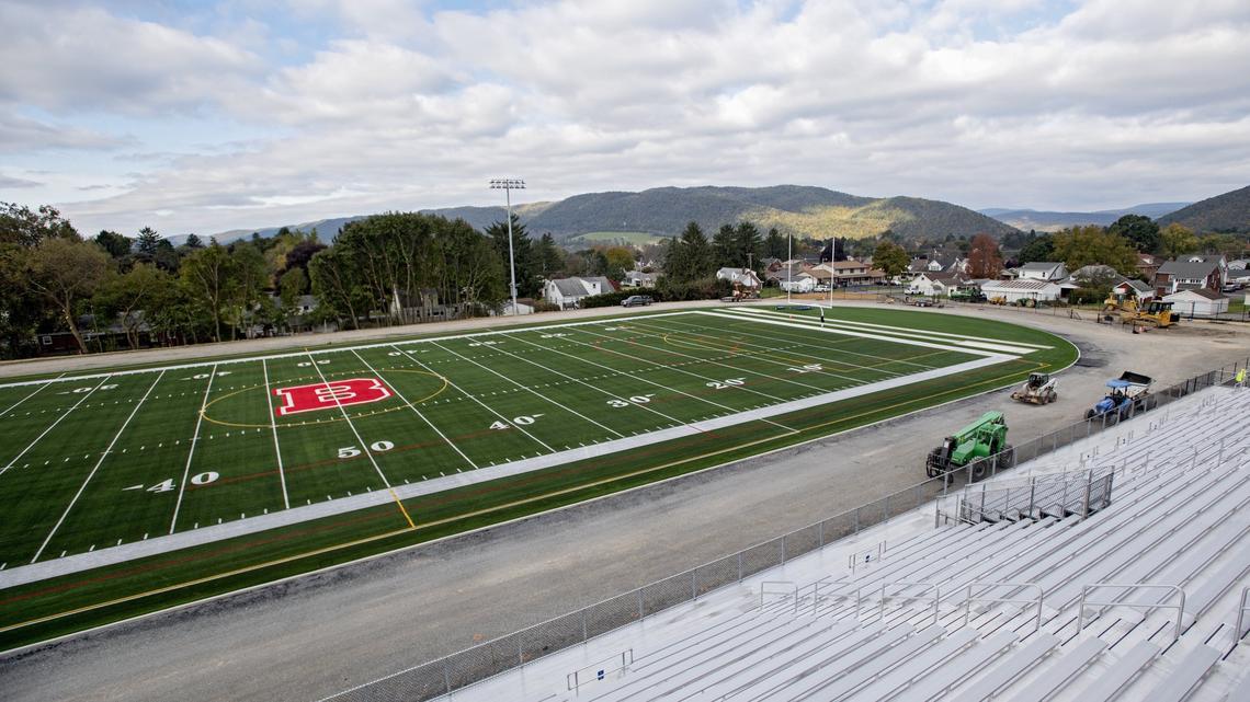 Gov. Tom Wolf eases statewide restrictions to allow fans at sporting events