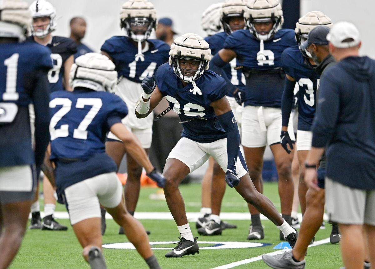 Penn State cornerback Feyisayo Oluleye runs a drill during practice on Saturday, Aug. 3, 2024.