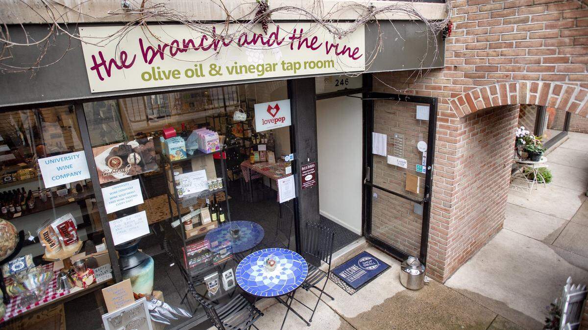 The Branch and The Vine is closing its brick-and-mortar store and moving online.