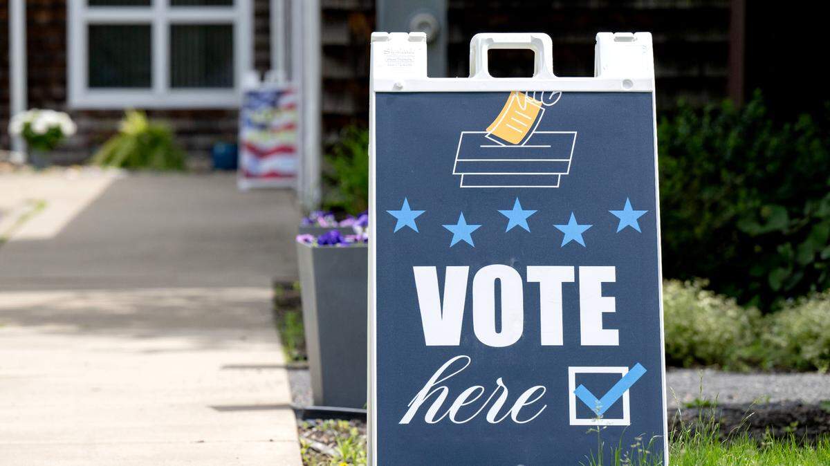 Voting signs outside of the State College south 1 precinct at the Unitarian Universalist Fellowship of Centre County on Primary Election Day Tuesday, May 20, 2025.  