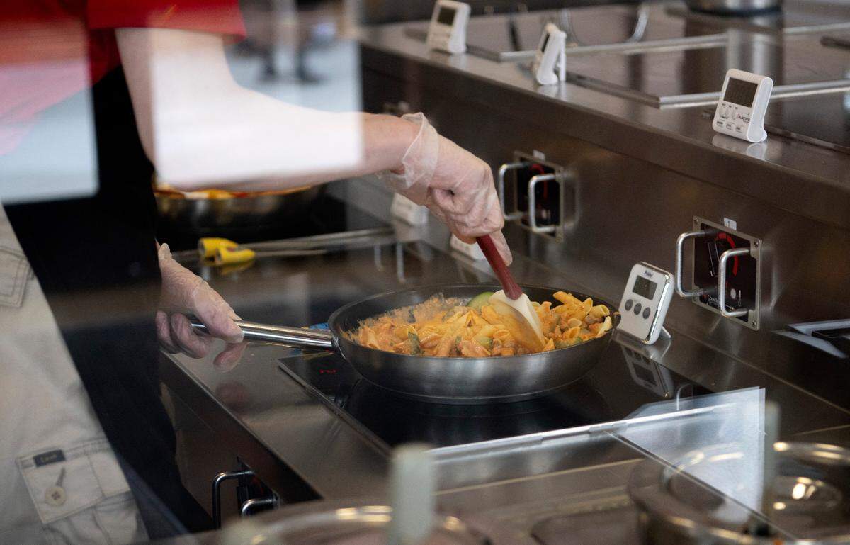 A custom pasta dish is cooked at Pasta Fresca at DelGrosso’s Park & Laguna Splash on Friday, June 9, 2023.
