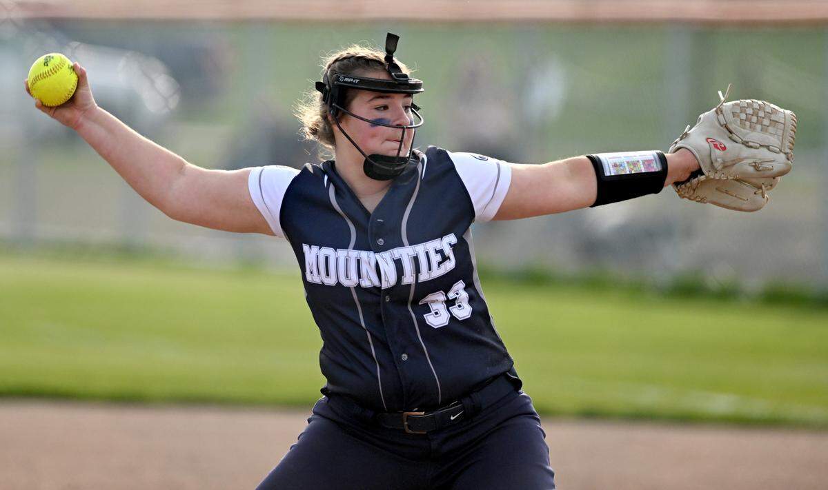 Philipsburg-Osceola’s Alivia Bizzari pitches during the game against Bald Eagle Area on Thursday, April 27, 2023.