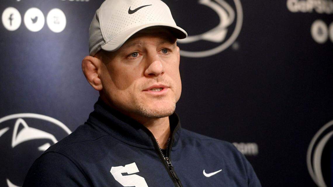 Penn State wrestling’s Josh Barr makes leap in rankings while team remains unanimous No. 1