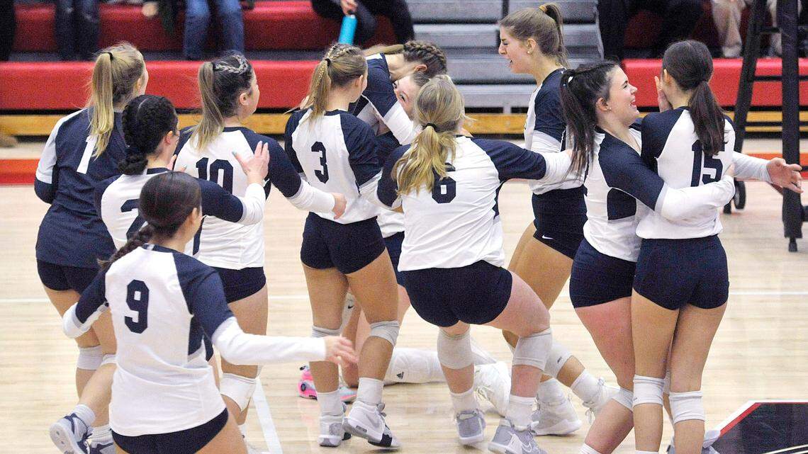 Philipsburg-Osceola girls volleyball caps perfect season with PIAA Class 2A state title