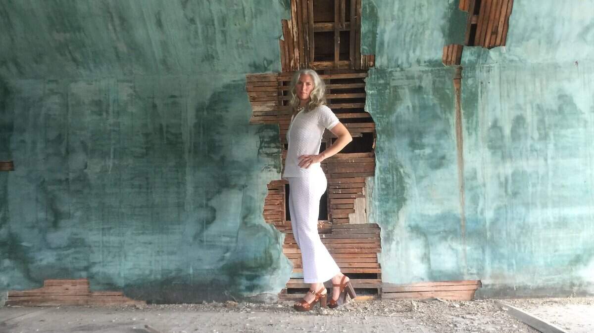 Erin Condo and the Hoofties will perform at Elk Creek Cafe on Saturday.