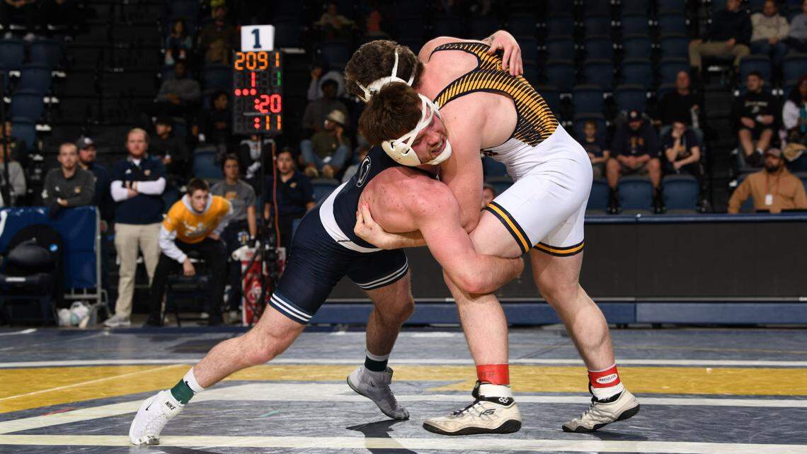 Penn State wrestlers claim several titles at Southern Scuffle, Edinboro Open