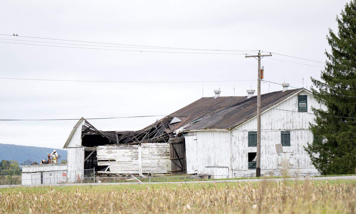 Crews have started to remove Kepler Barn on Tuesday, Oct. 14, 2025.  