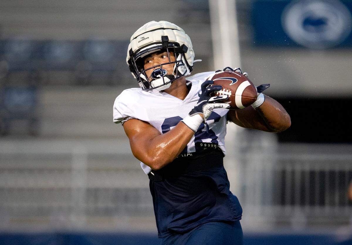 Penn State tight end Brenton Strange makes a catch during practice on Wednesday, Aug. 25, 2021 in Beaver Stadium.