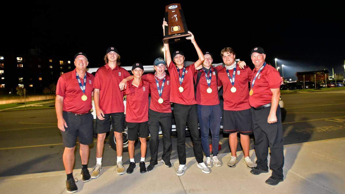 The State College Area High School boys golf team win the PIAA State Championship October 26, 2021.