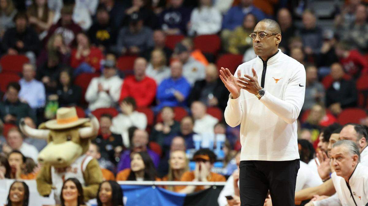 Texas Longhorns interim head coach Rodney Terry reacts after a play against the Colgate Raiders during the first half at Wells Fargo Arena in Des Moines, Iowa, on Dec. 16, 2023.