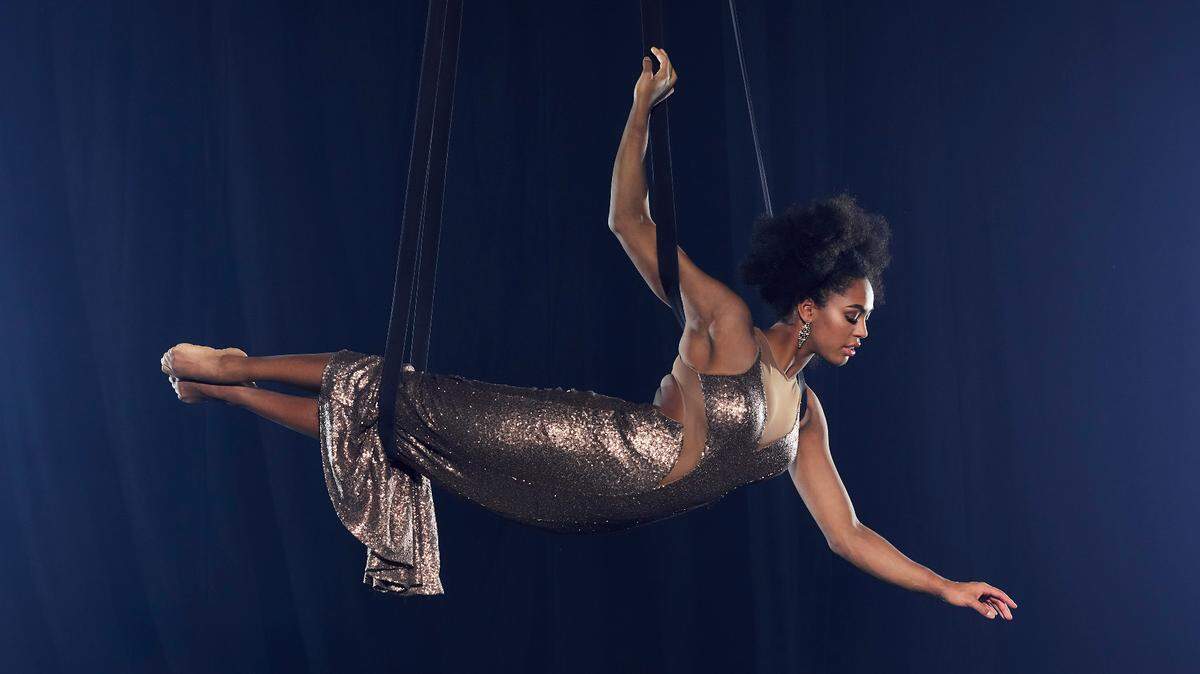 Cirque Éloize will perform “Hotel” at Eisenhower Auditorium on Oct. 3.