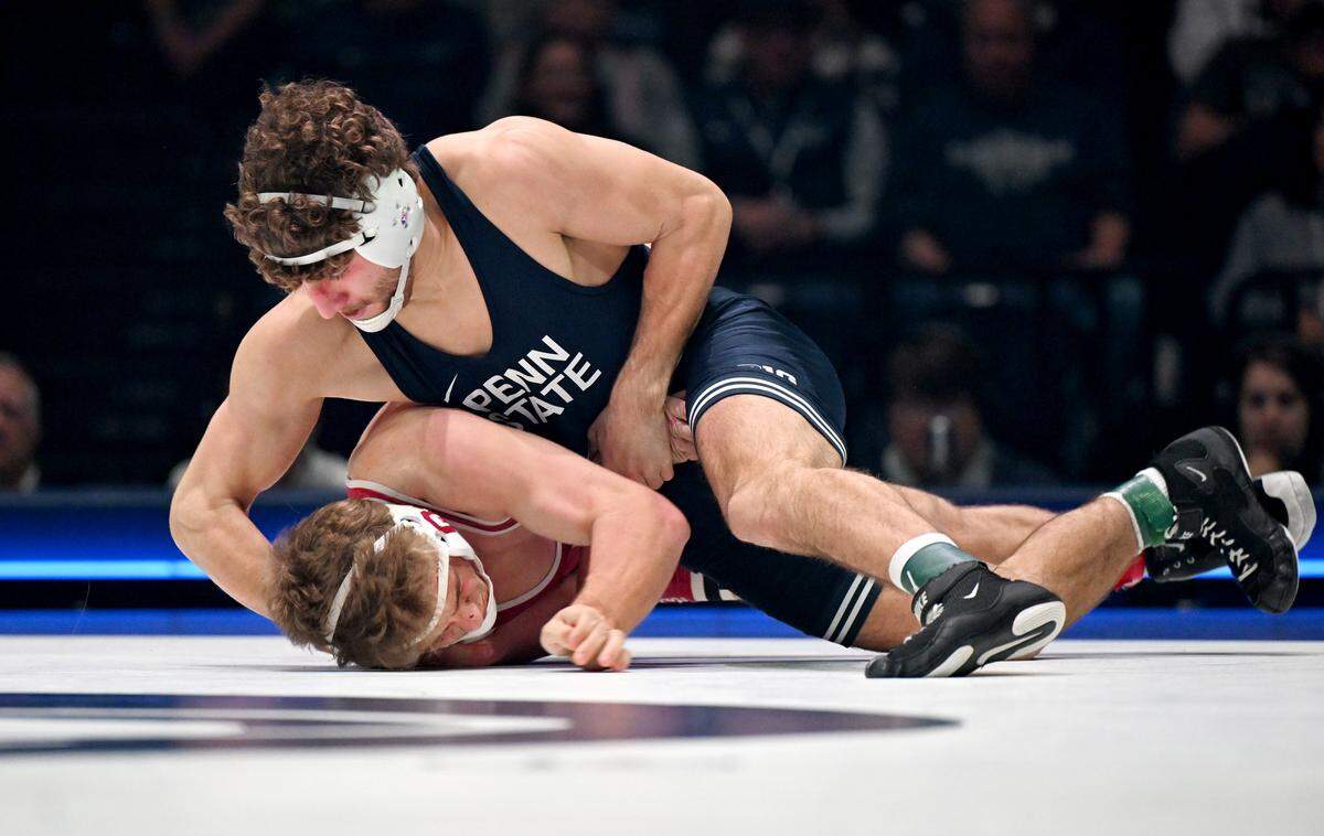 Penn State’s Mitchell Mesenbrink controls Oklahoma’s Owen Eck in the 165 lb bout during the match on Friday, Nov. 14, 2025 at the Bryce Jordan Center.