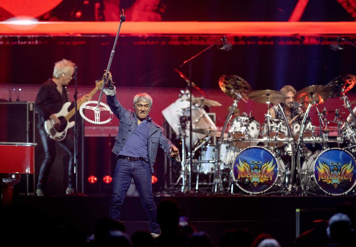 Arnel Pineda of Journey during the performance at the Bryce Jordan Center as part of their Final Frontier tour on Wednesday, May 27, 2026.  