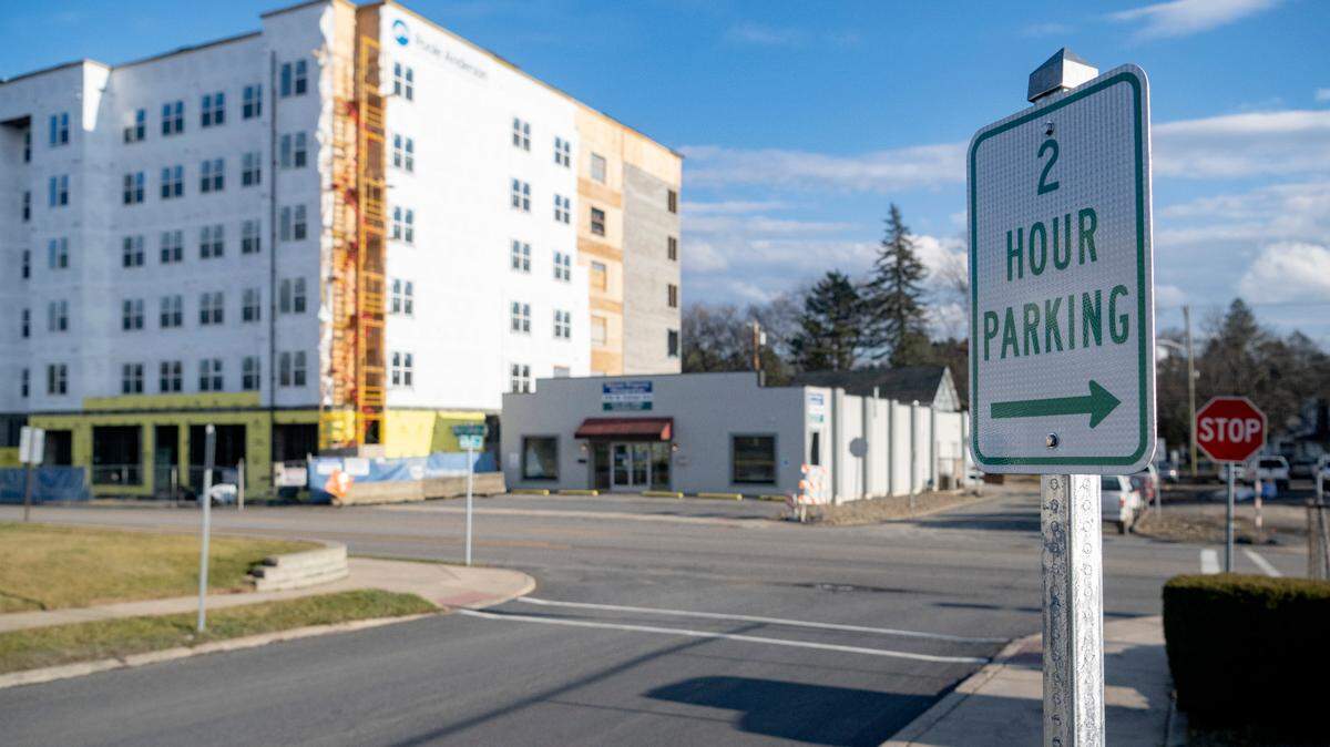 A two-hour parking sign is pictured on North Butz Street in Ferguson Township on Thursday, Jan. 5, 2023.